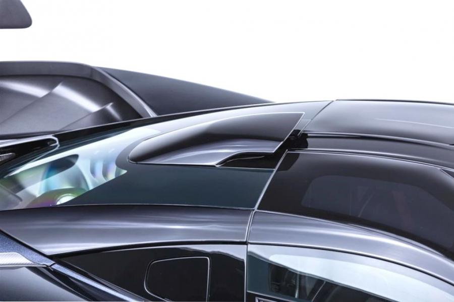 Детали экстерьера McLaren MSO Senna Bespoke Diamond Black 2019 года  (фото 16 из 37)